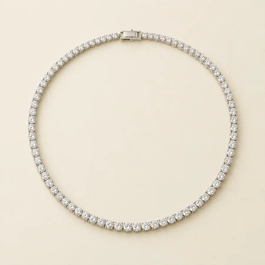Diamond riviera tennis necklace in white gold laid in an oval